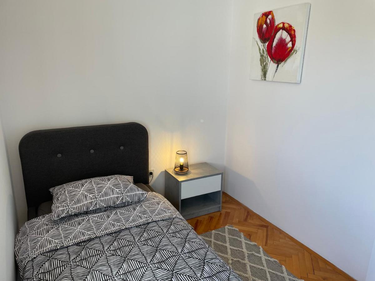 Apartment Tulip Premantura Ngoại thất bức ảnh
