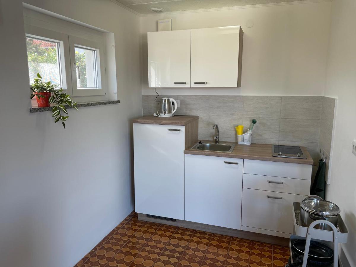 Apartment Tulip Premantura Ngoại thất bức ảnh